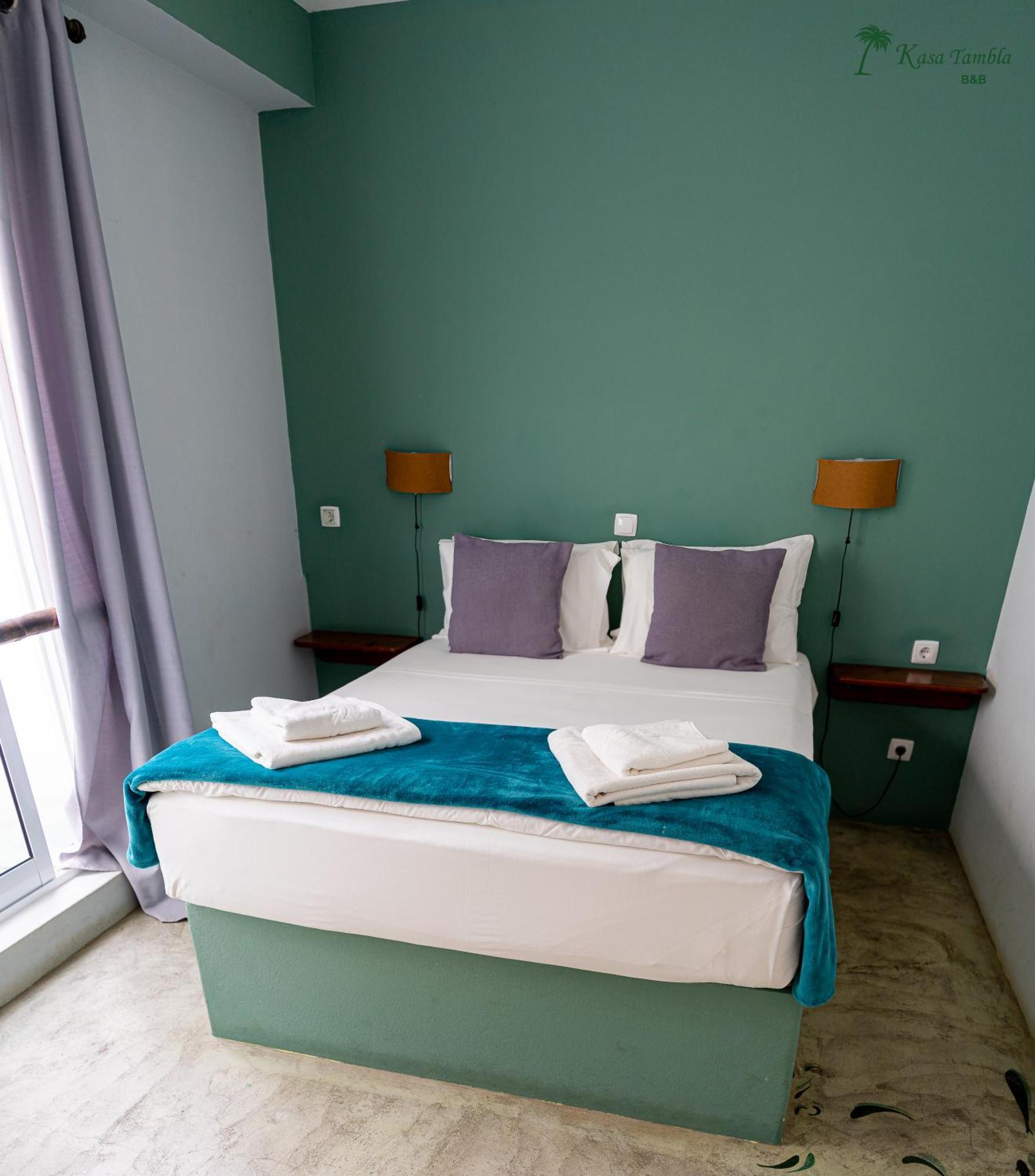 ポンタ・ド・ソル Kasa Tambla Bed & Breakfast エクステリア 写真