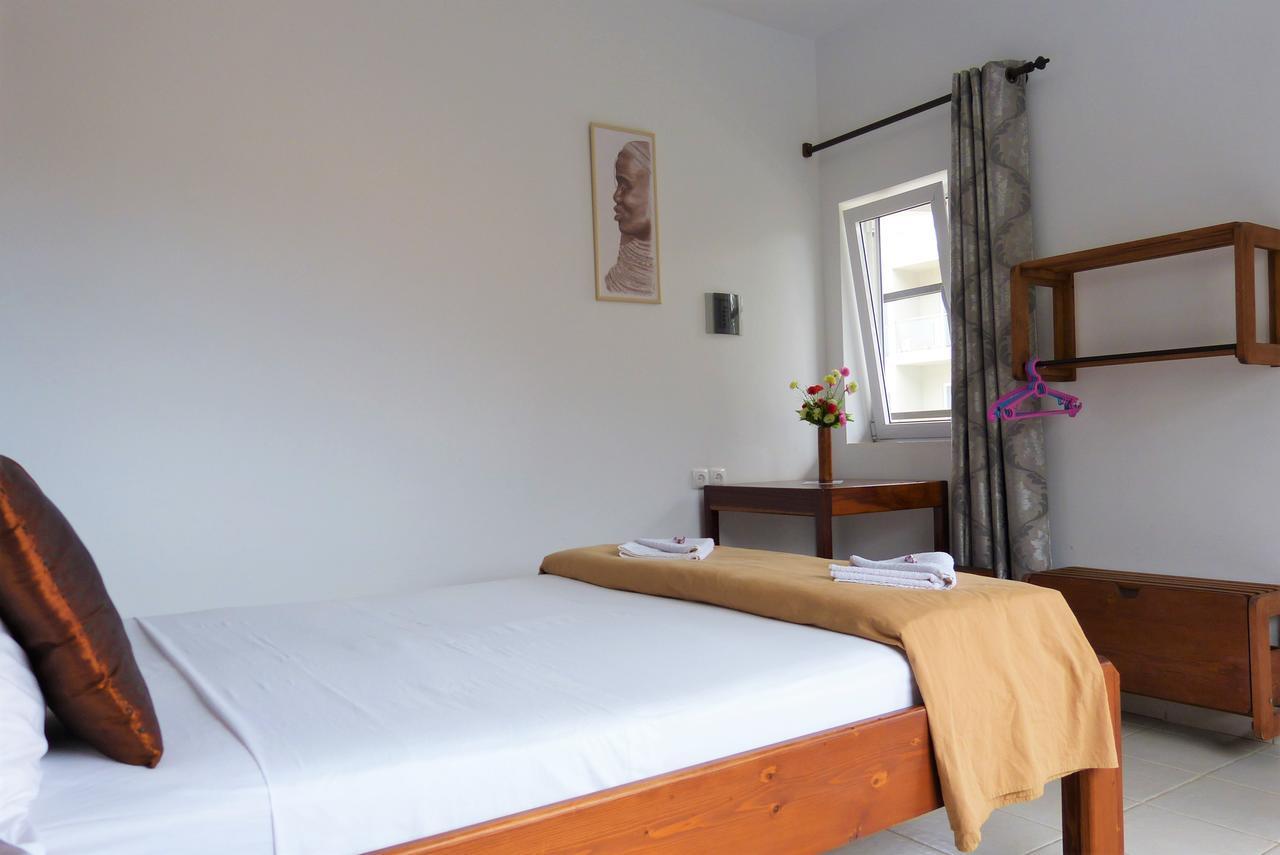 ポンタ・ド・ソル Kasa Tambla Bed & Breakfast エクステリア 写真