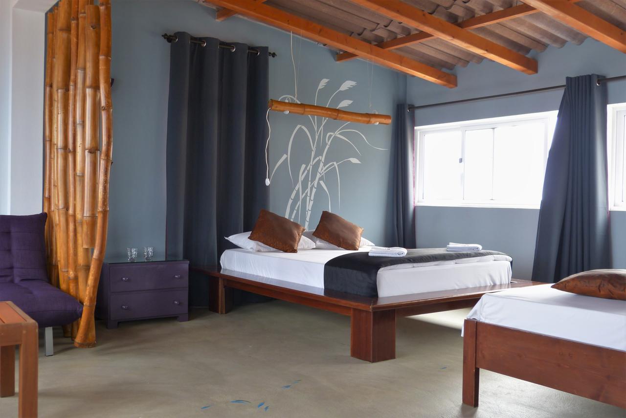 ポンタ・ド・ソル Kasa Tambla Bed & Breakfast エクステリア 写真